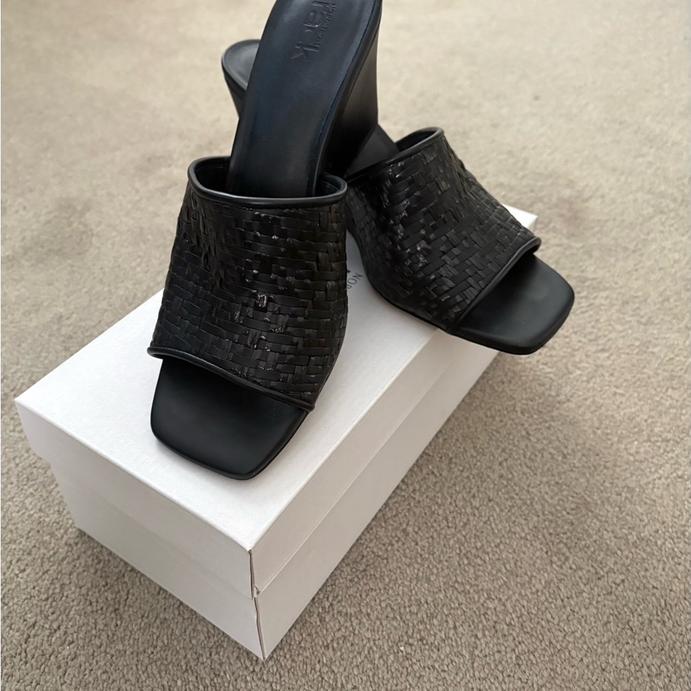 Nordstrom Rack Black Wedge Sandals